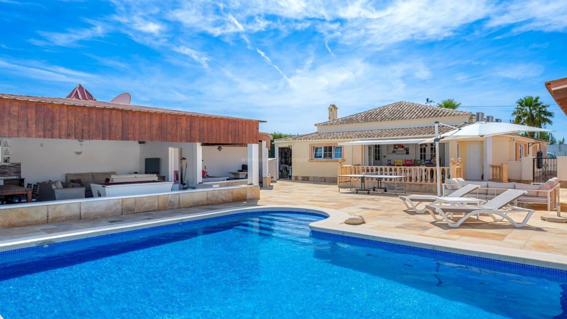 Country House in Heredades
