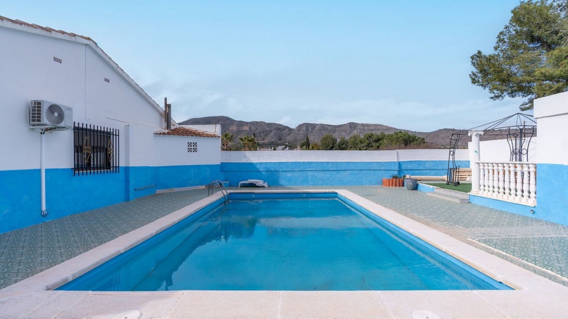 Country House in Hondón de las Nieves Centro