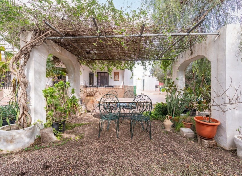 Country House in Hondón de las Nieves Centro