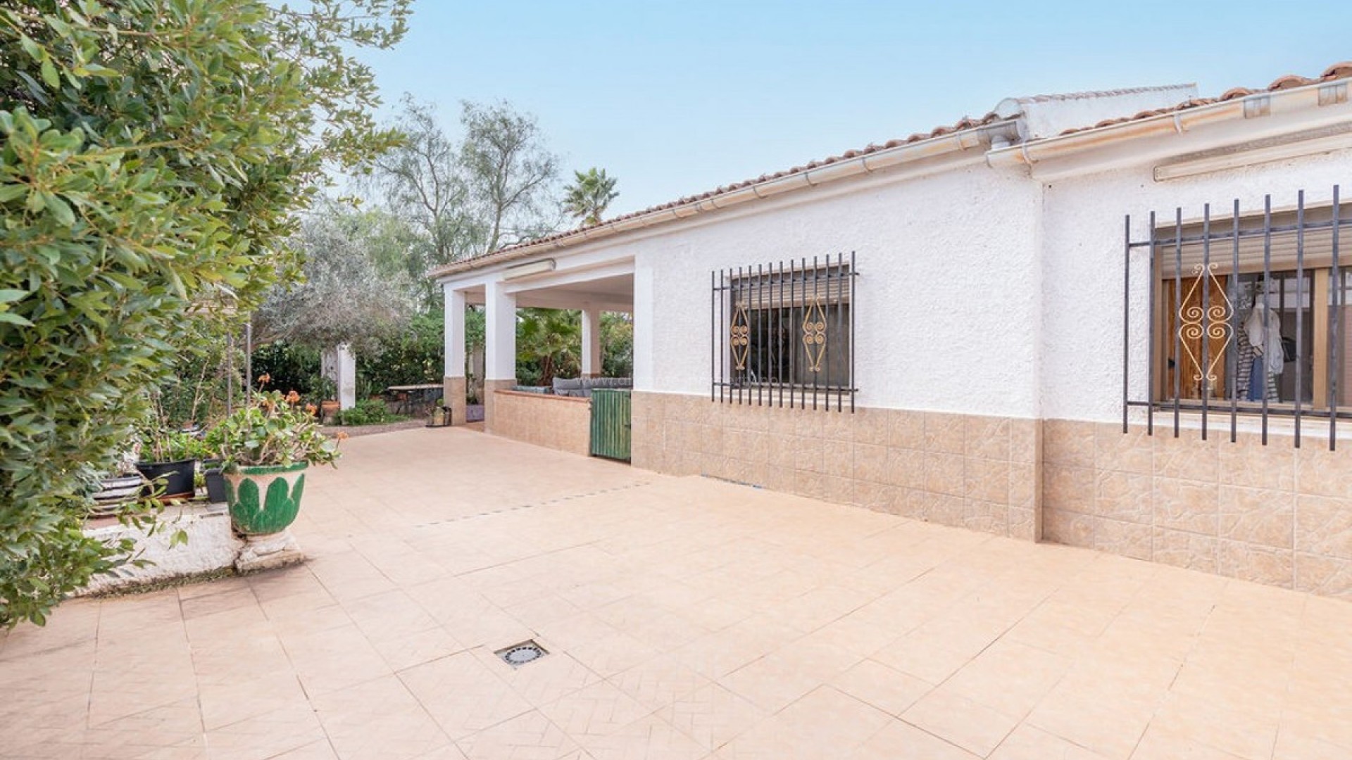 Country House in Hondón de las Nieves Centro