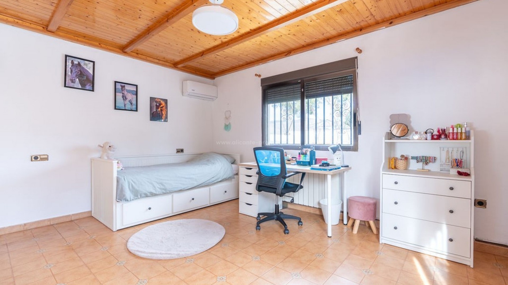 Country House in Hondón de las Nieves Centro