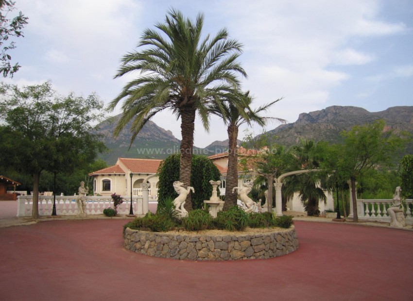 Country House in La Nucia Centro