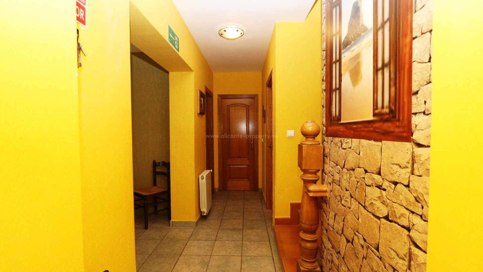 Country House in Lleus