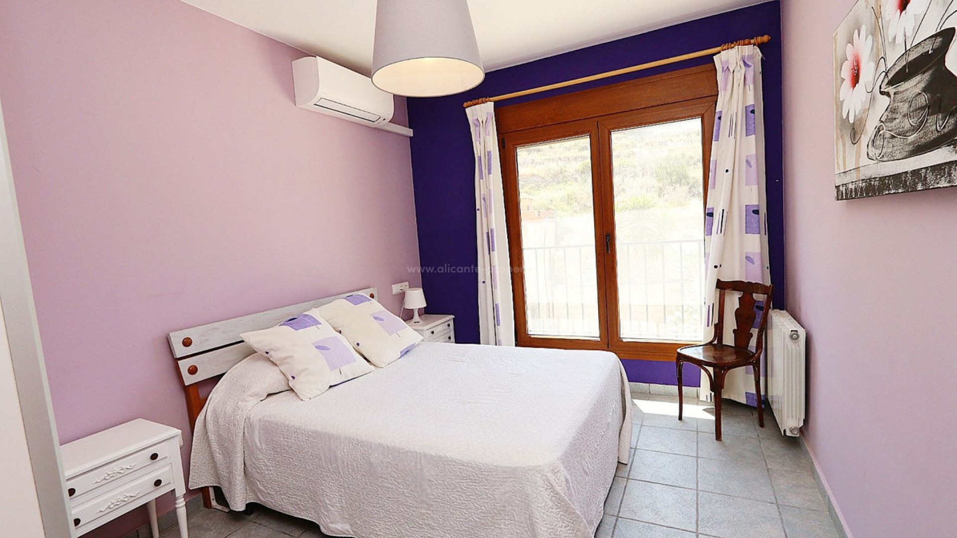 Country House in Lleus