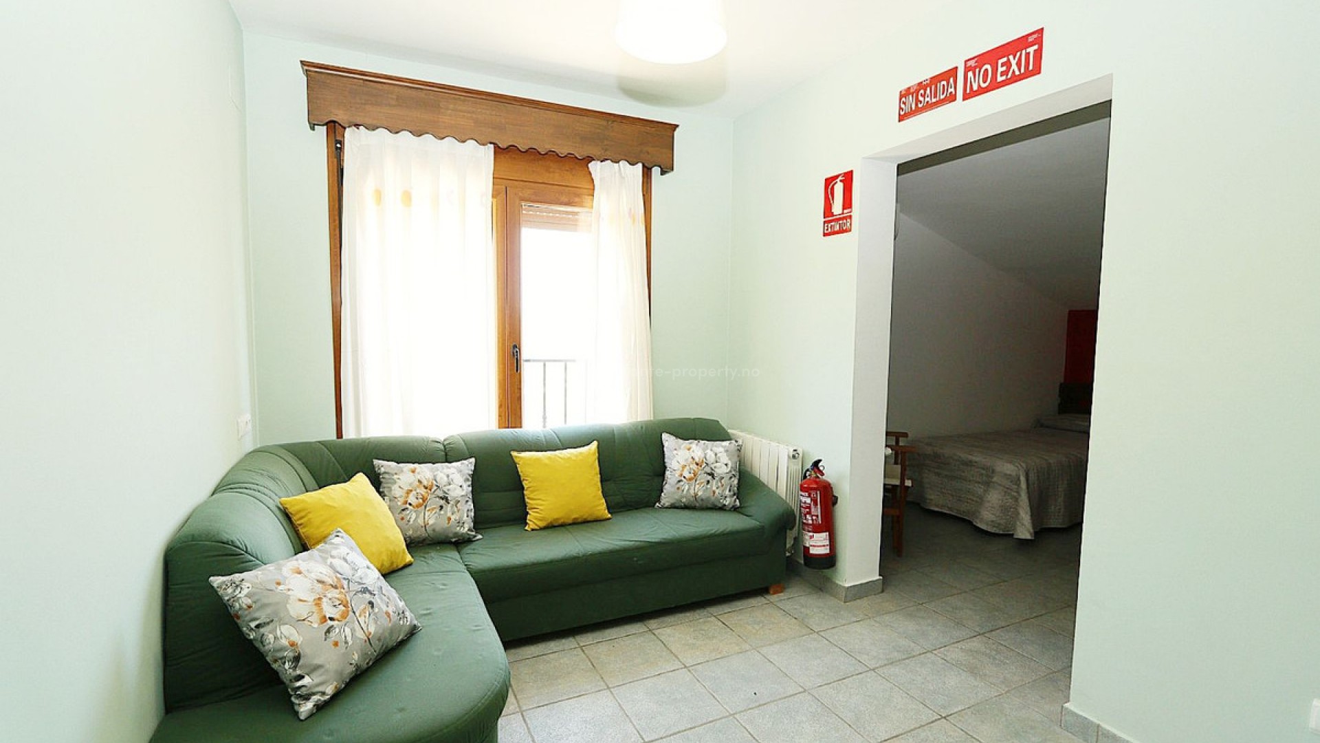 Country House in Lleus