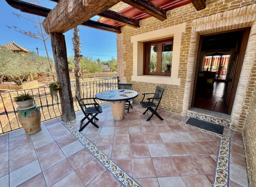 Country House in Los Montesinos