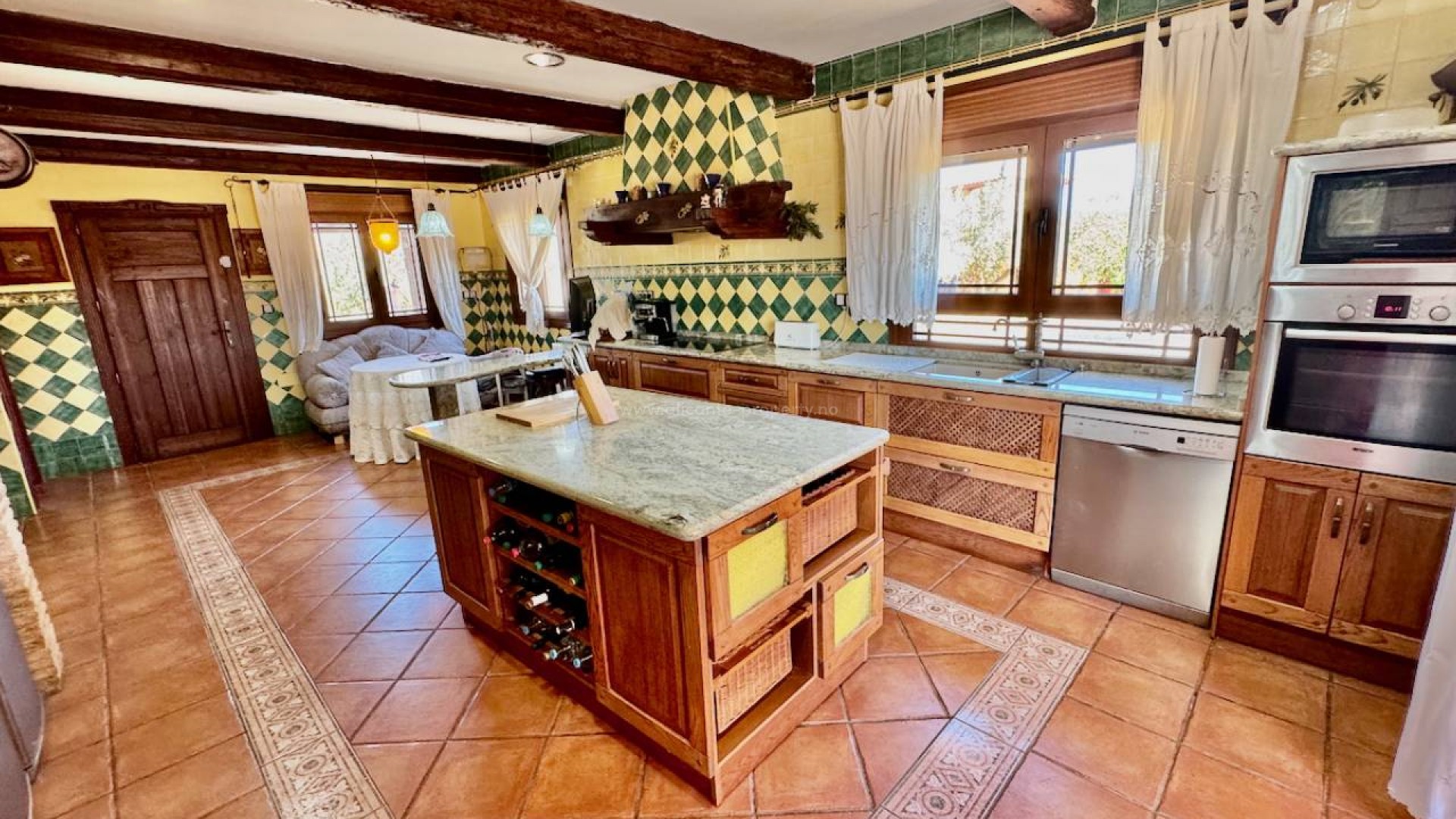 Country House in Los Montesinos