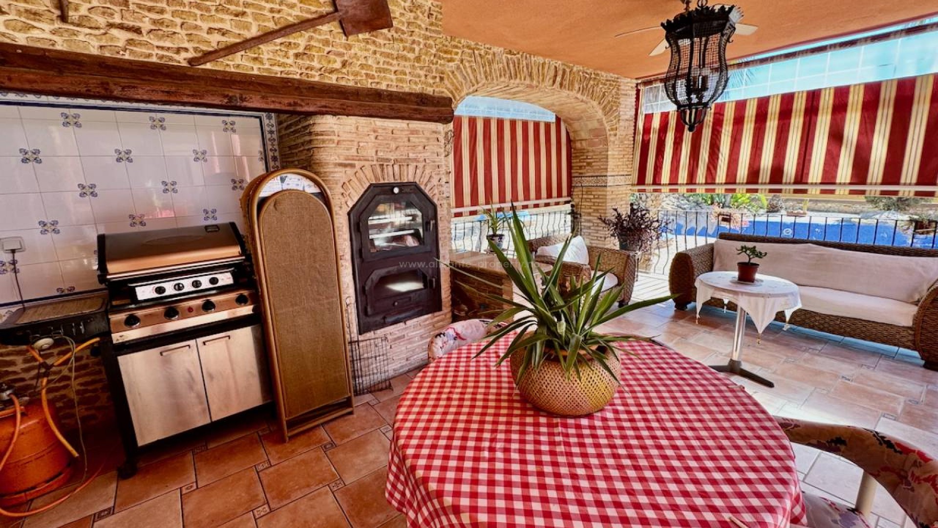 Country House in Los Montesinos