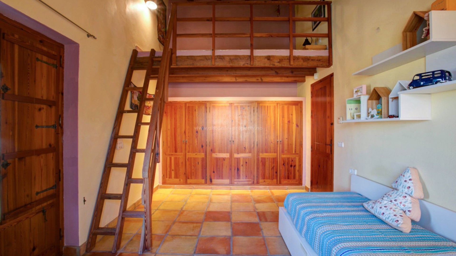 Country House in Moraira