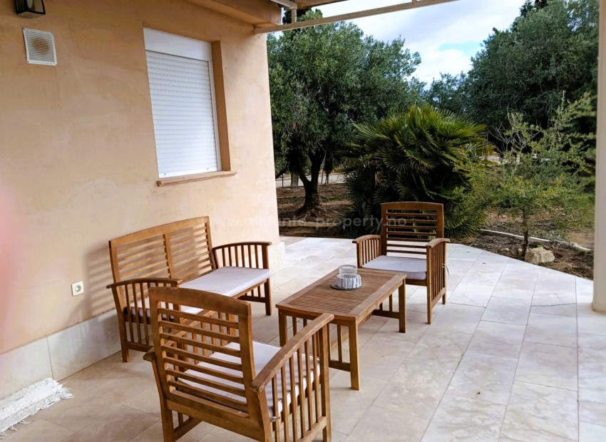 Country House in Novelda Centro