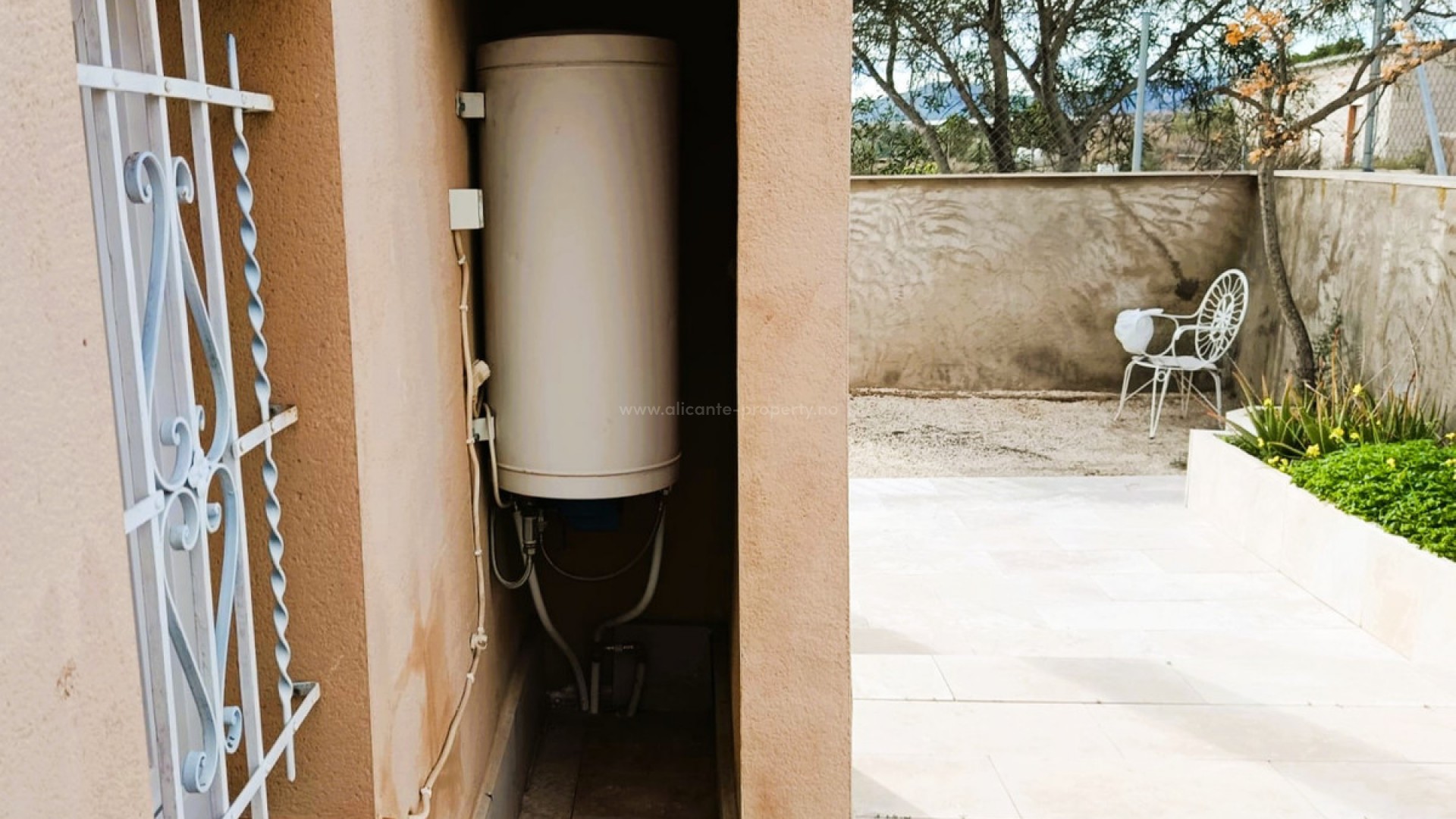 Country House in Novelda Centro