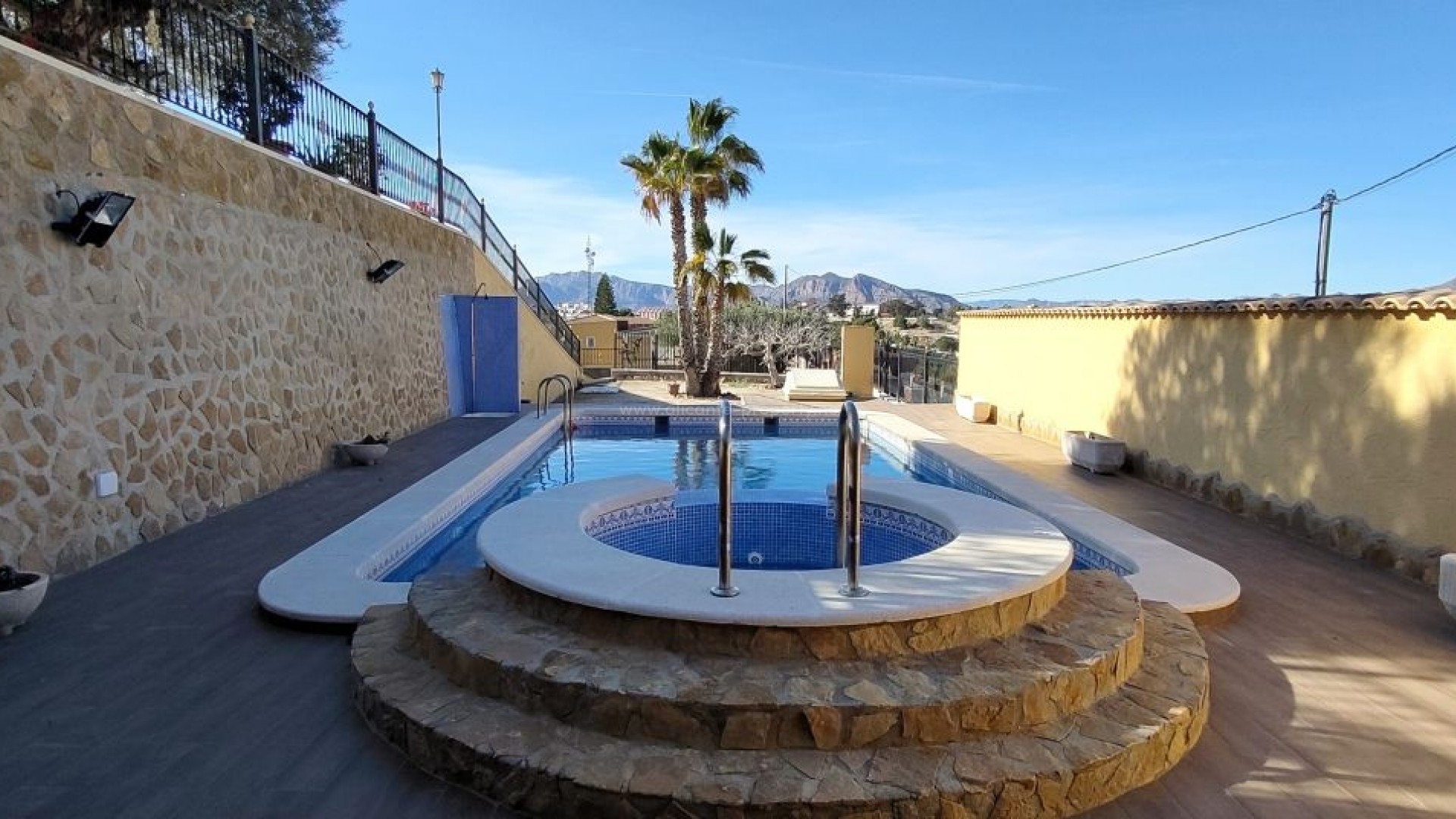 Country House in Orihuela