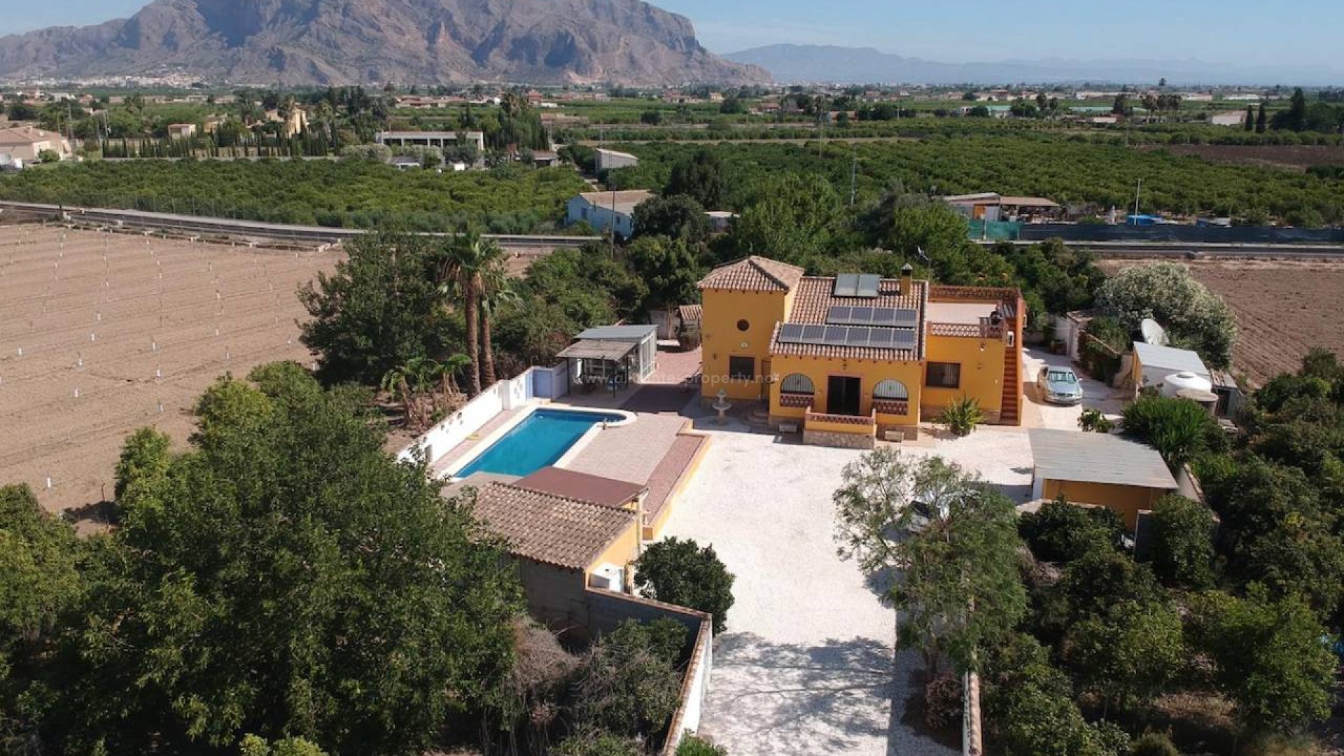 Country House in Orihuela