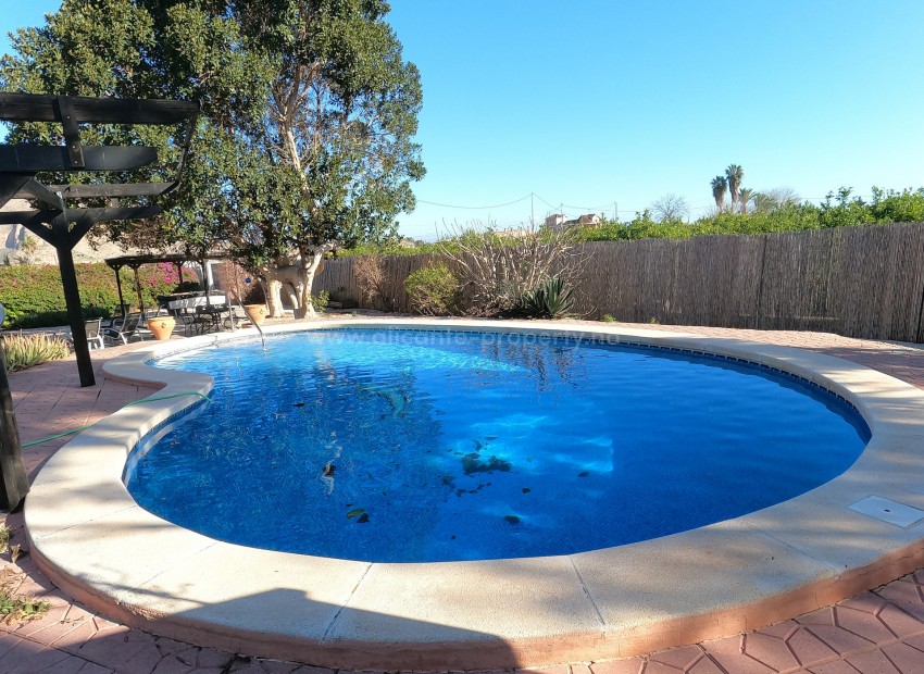 Country House in Orihuela