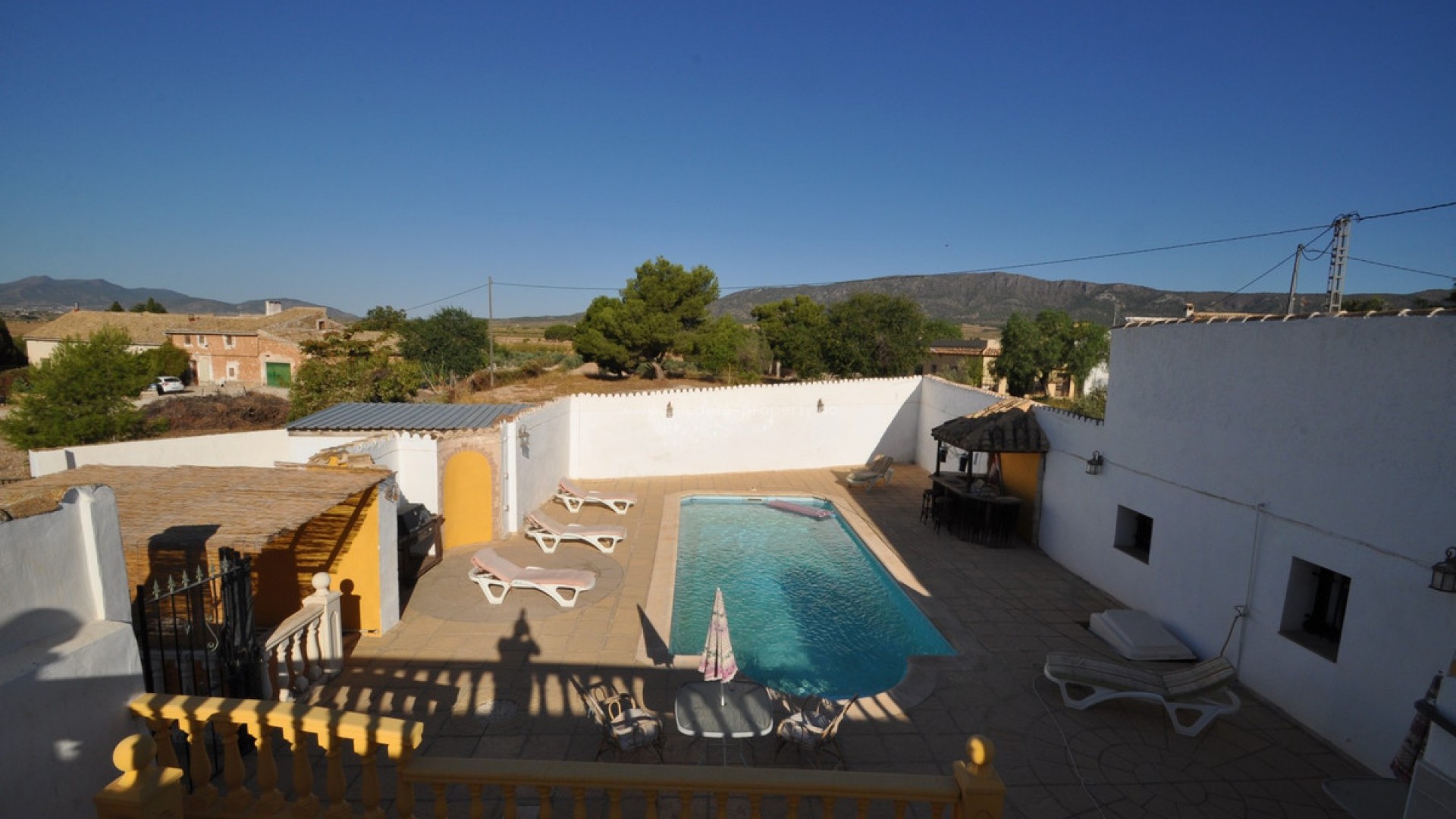 Country House in Pinoso Centro