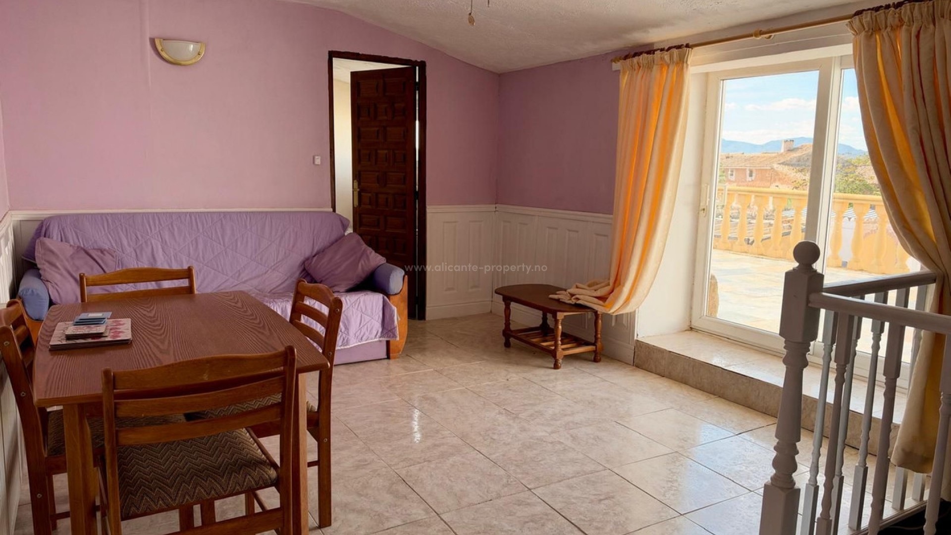 Country House in Pinoso Centro