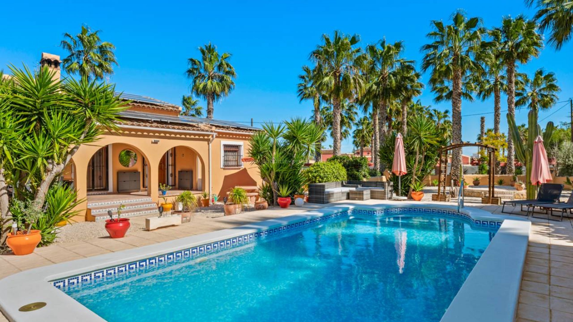 Country House in Rafal