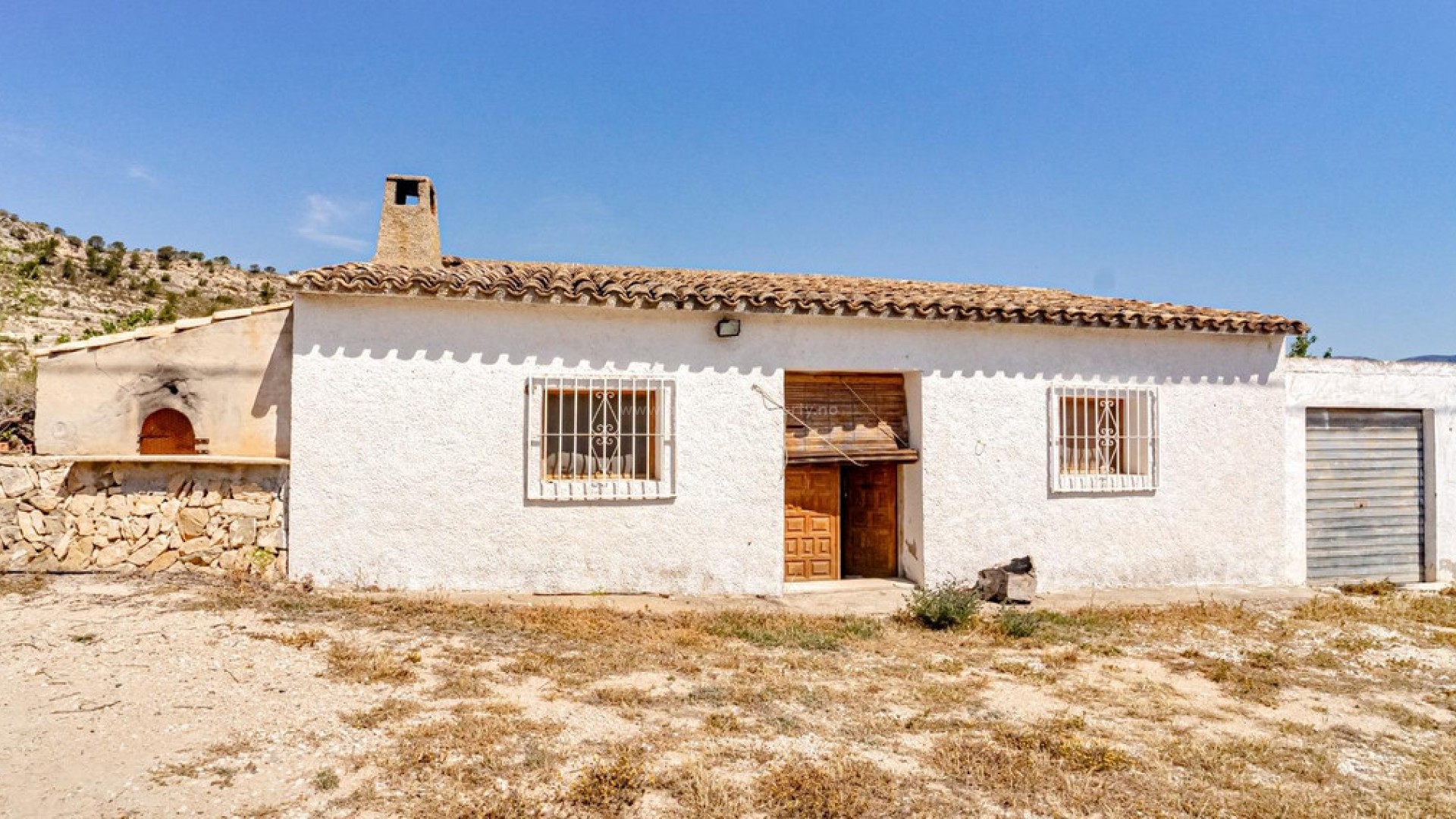 Country House in Relleu Centro