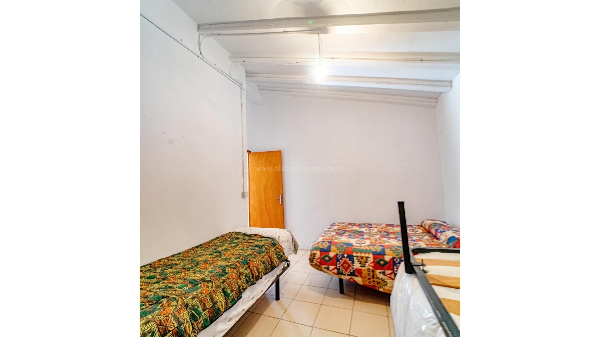 Country House in Relleu Centro