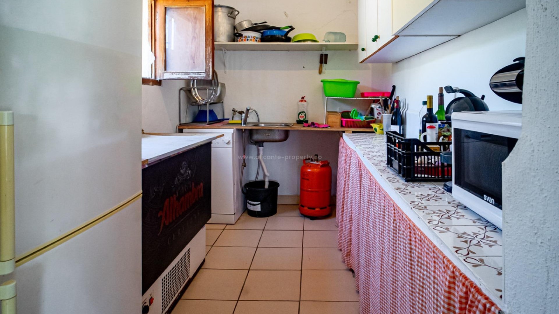 Country House in Relleu Centro