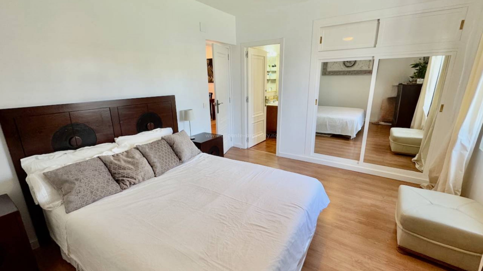 Country House in Torrellano