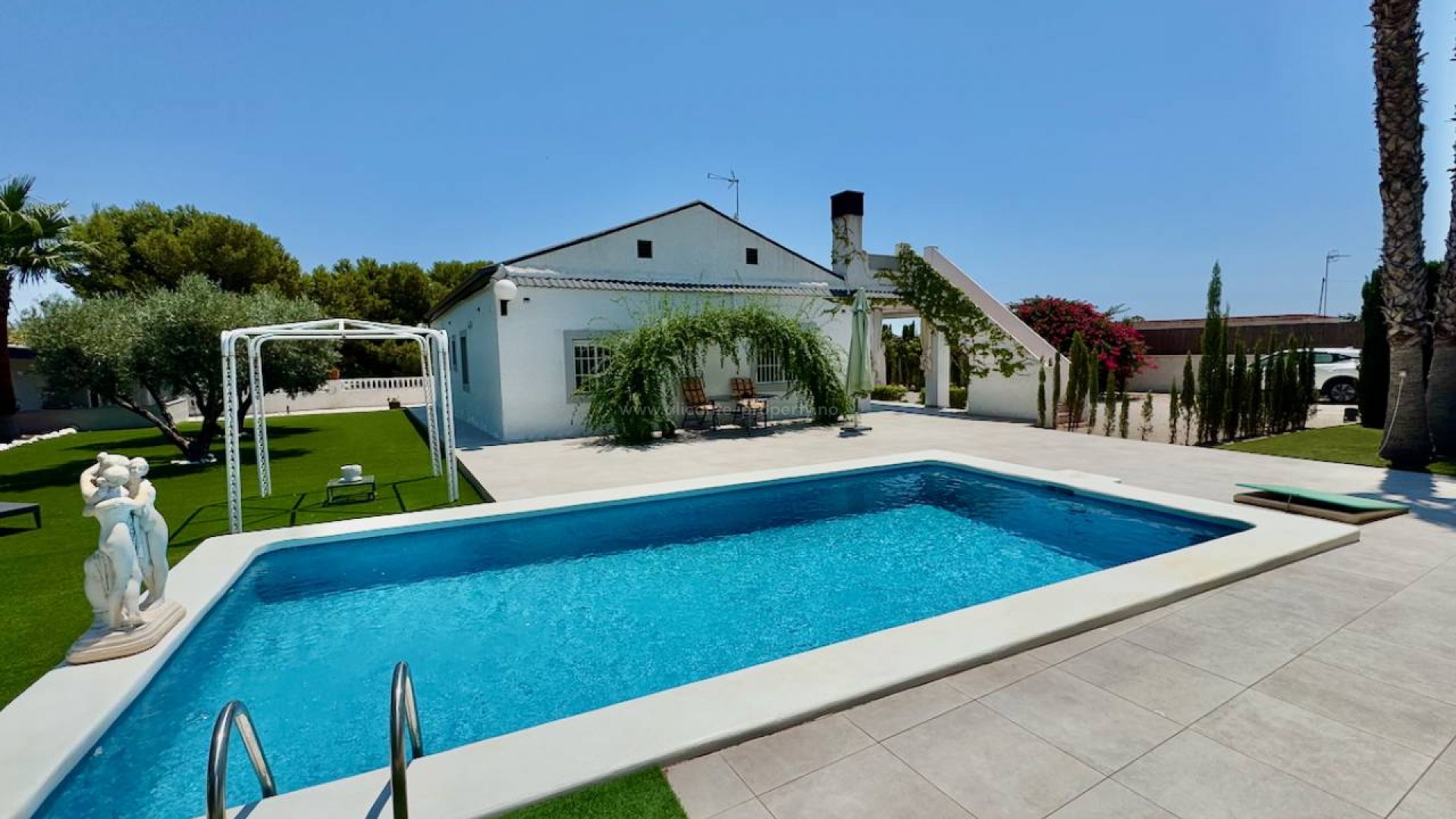 Country House in Torrellano