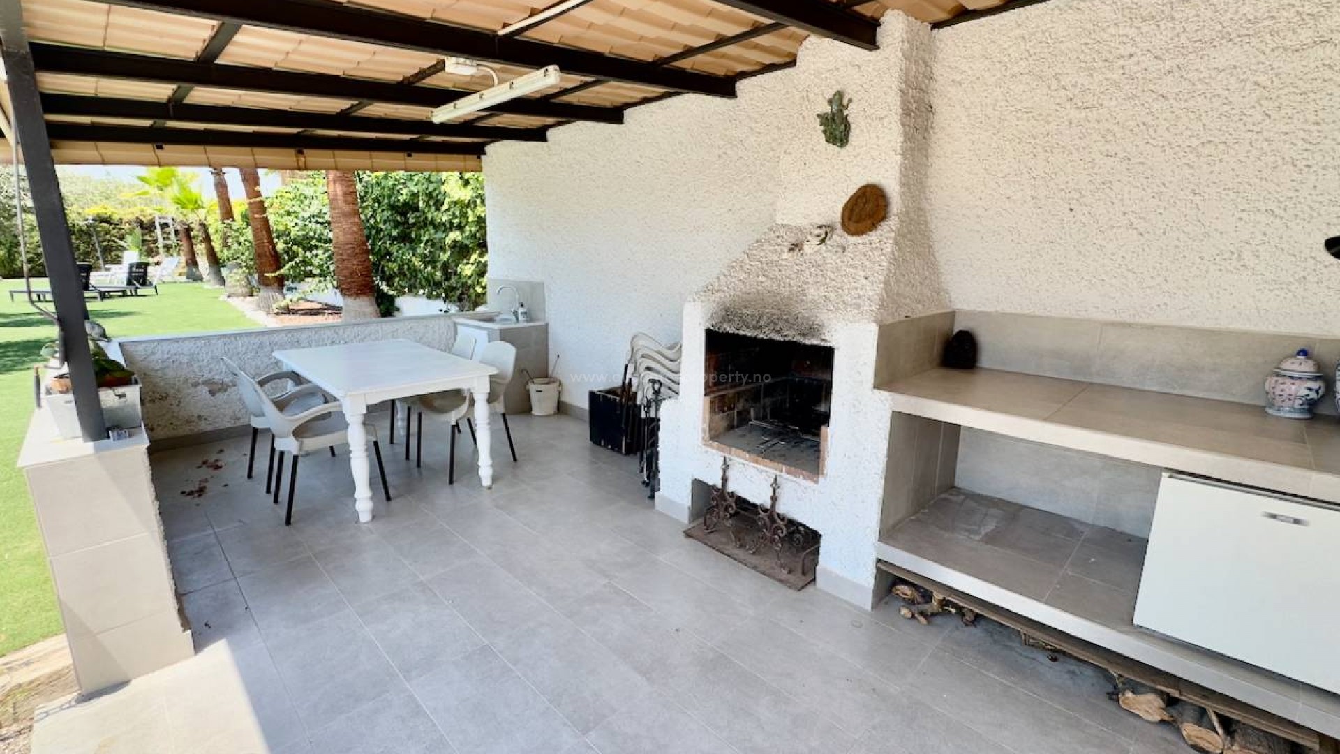 Country House in Torrellano