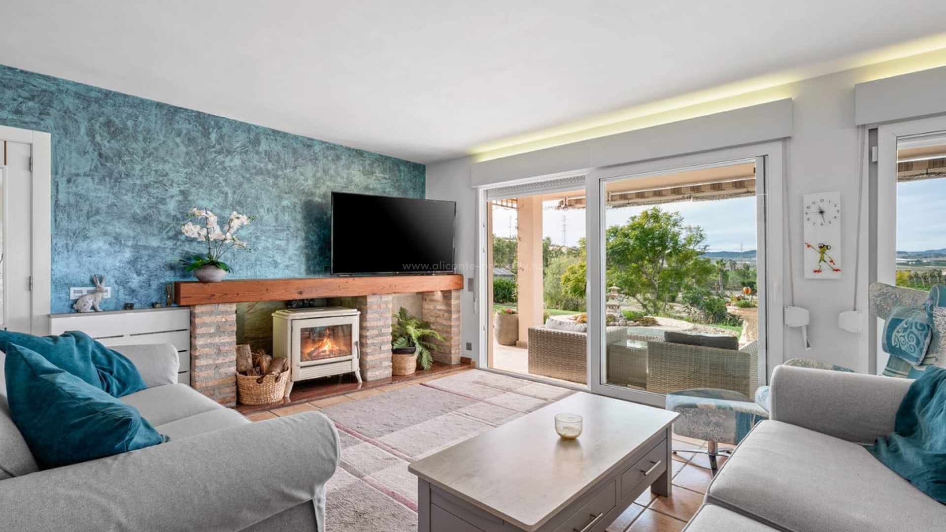 Country House in Torremendo