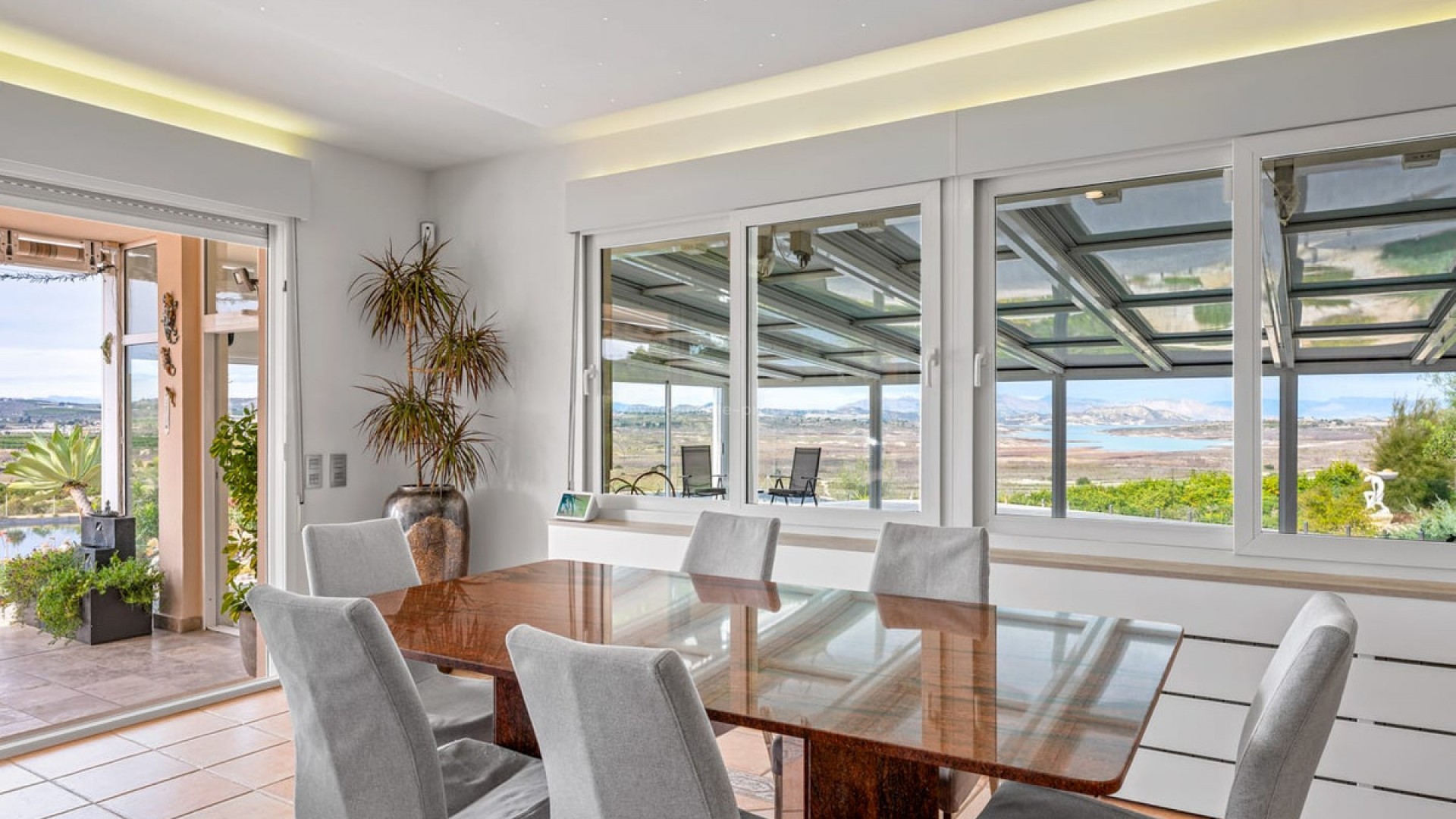 Country House in Torremendo