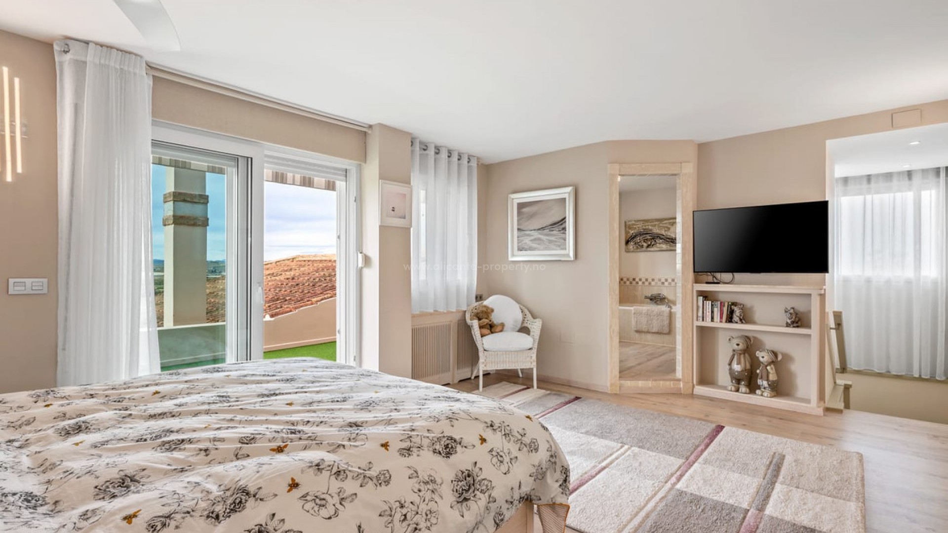 Country House in Torremendo