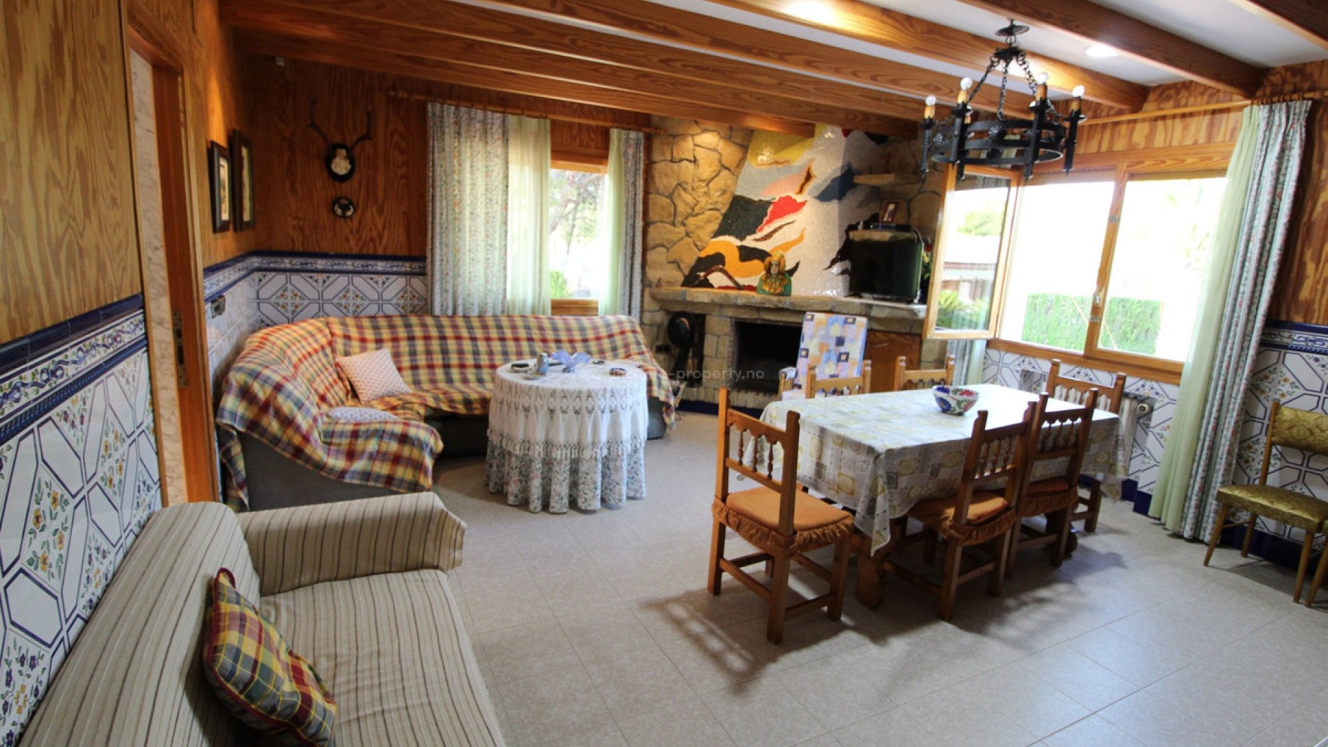 Country House in Valverde