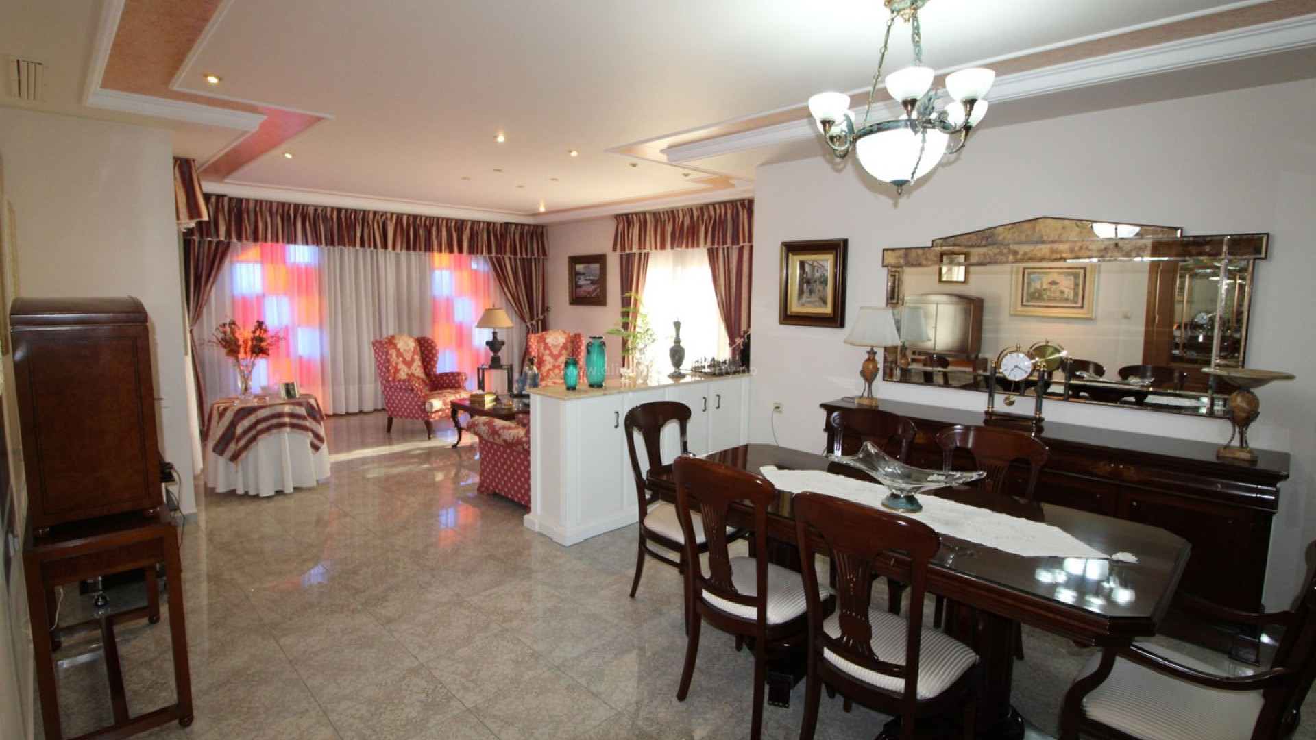 Country House in Valverde