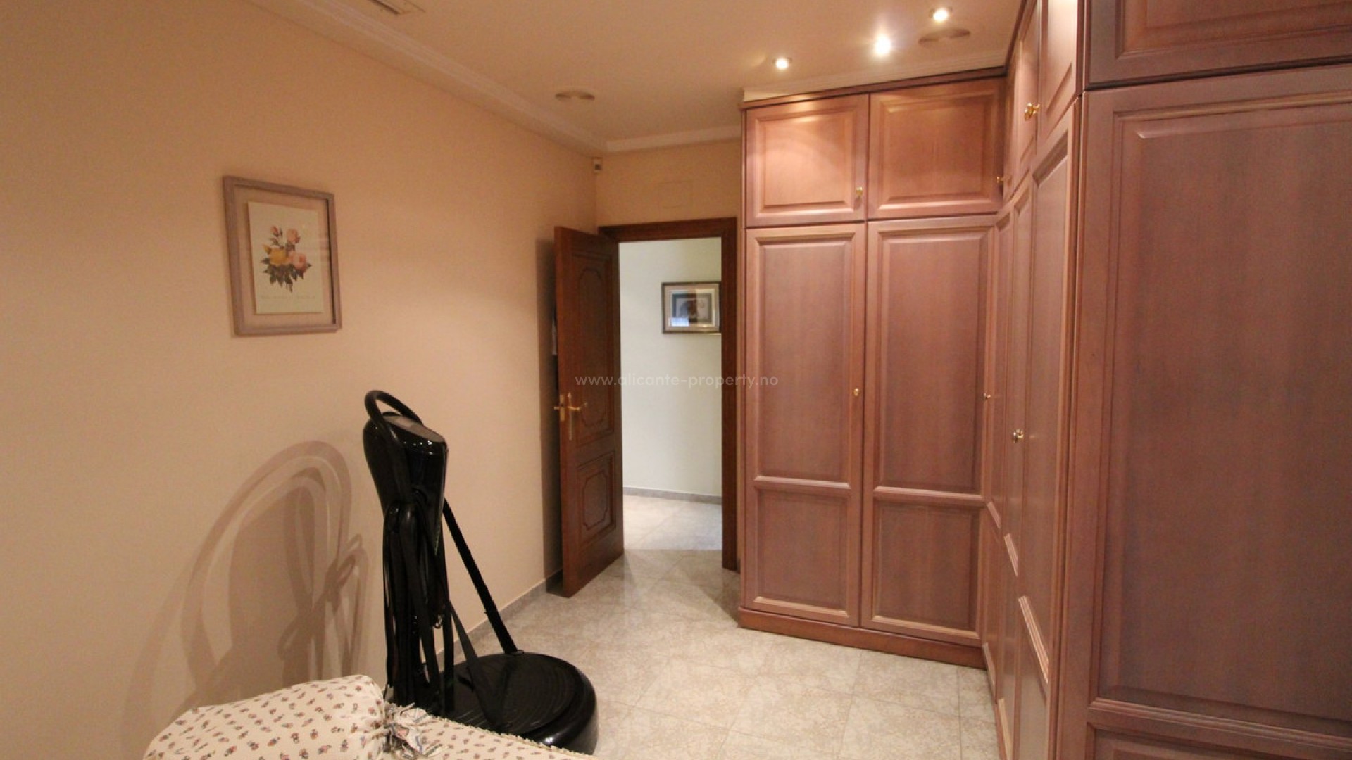 Country House in Valverde