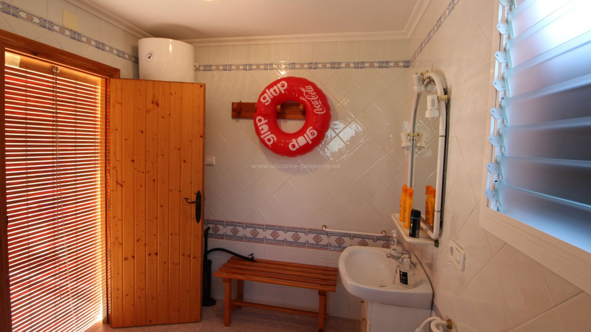 Country House in Valverde