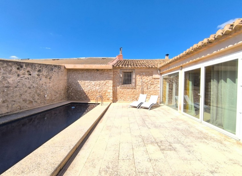 Country House in Villena Centro