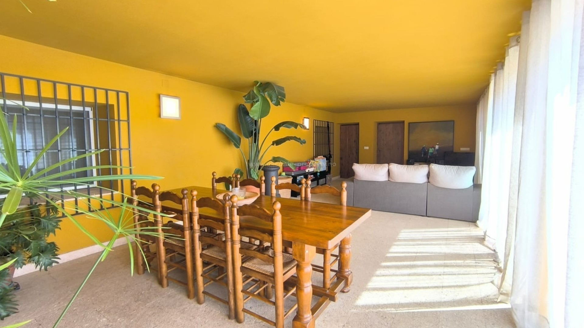 Country House in Villena Centro