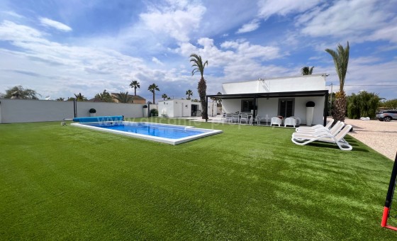 Country House - Resale - Elche -
                Elche