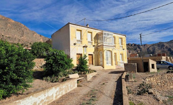 Country House - Resale - Orihuela -
                Orihuela