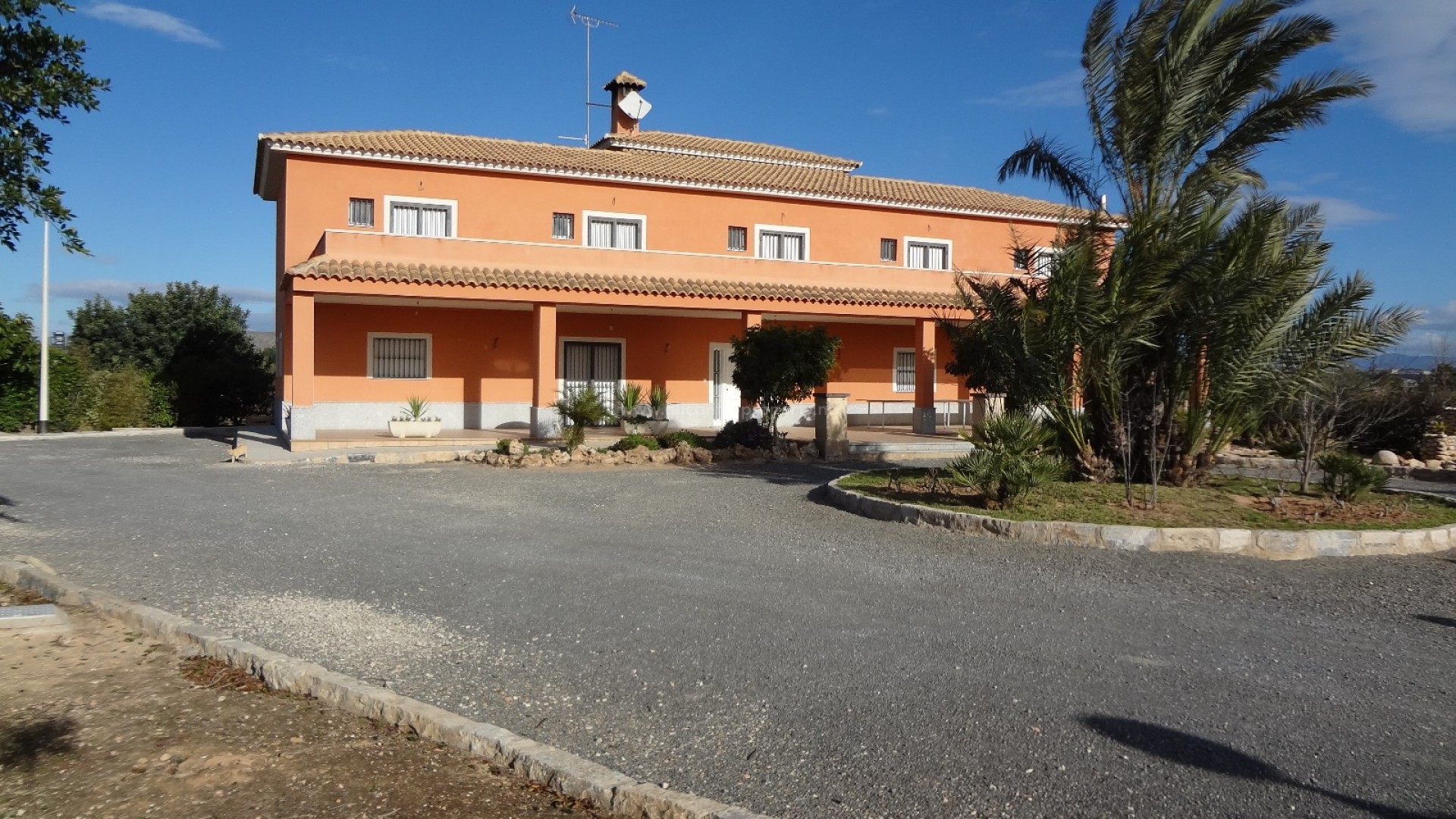 Country Property in El Altet