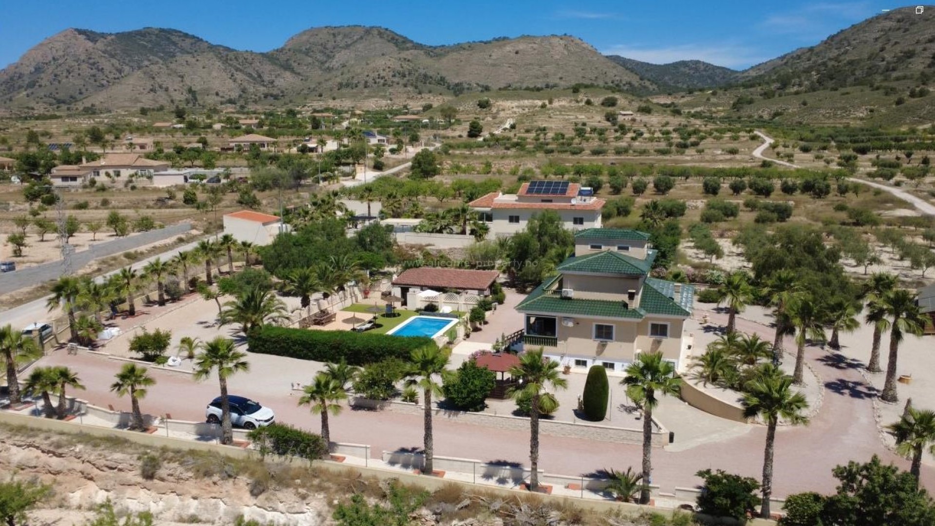 Country Property in Macisvenda