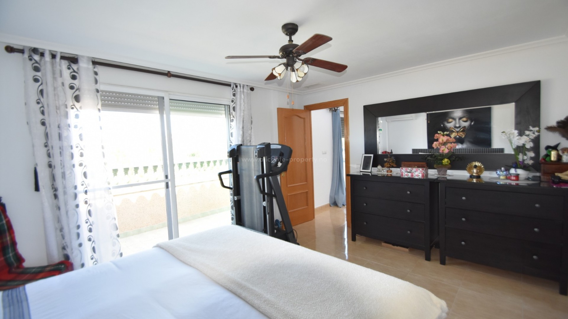 Country Property in Macisvenda