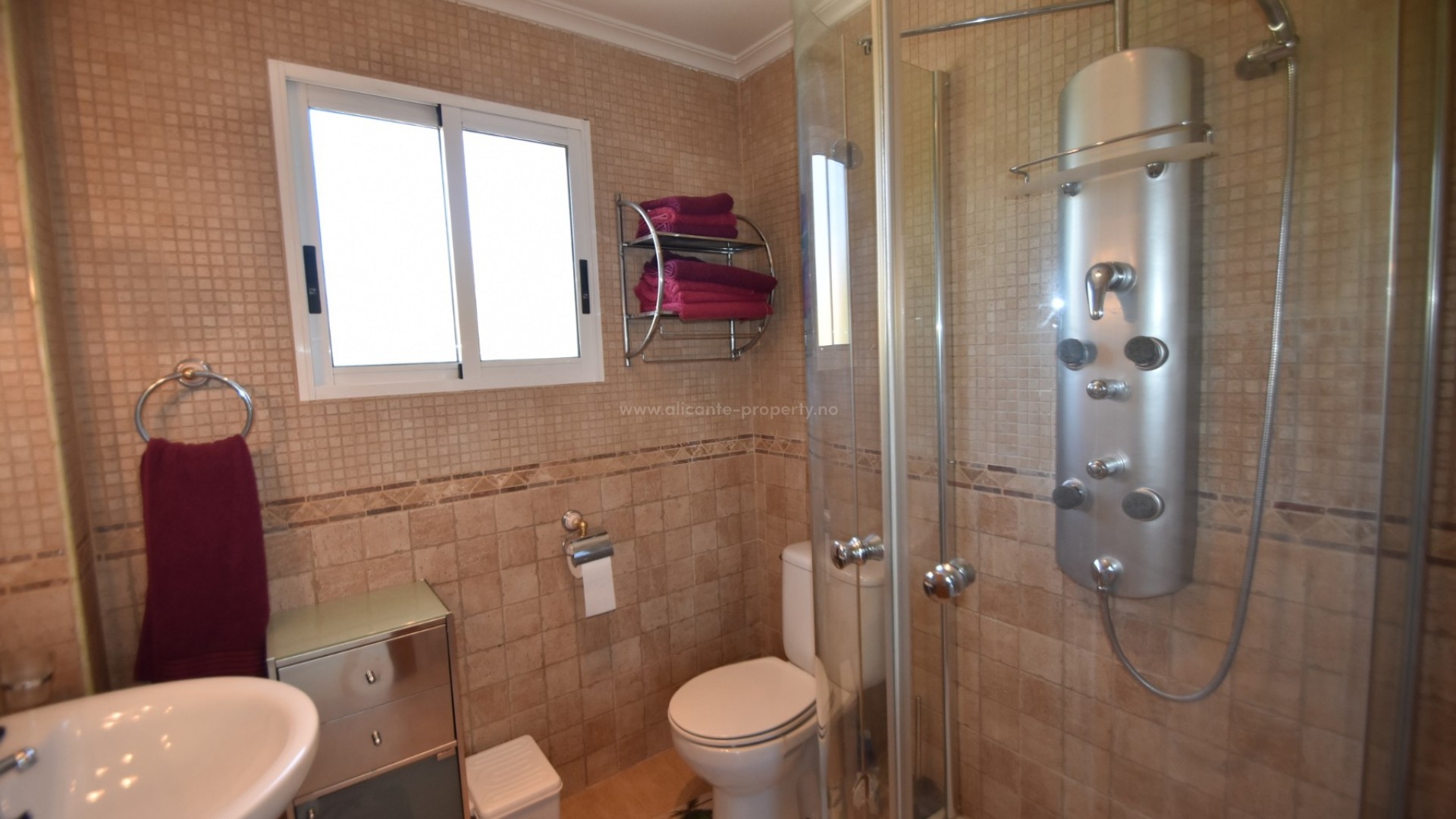 Country Property in Macisvenda