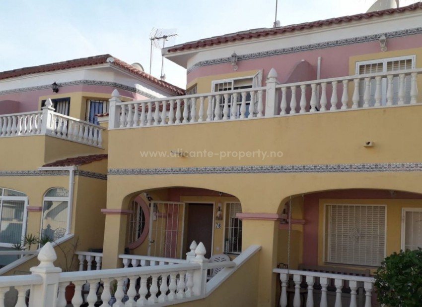 Equity release home/bungalow apartment in Pinar de Campoverde, Spain, 2 bedrooms, 2 bathrooms, patio, community has access to 2 great swimming pools
