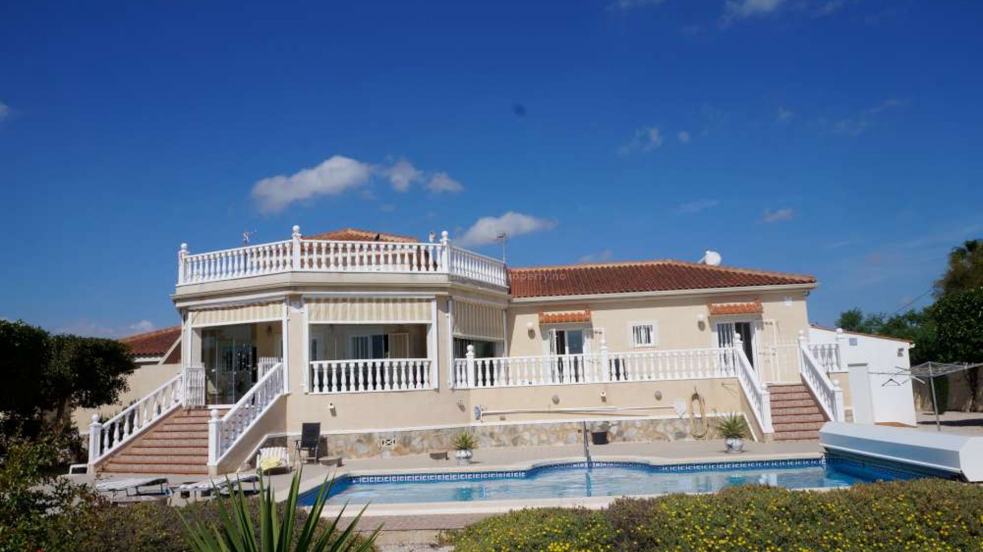 Finca Country Property in Catral