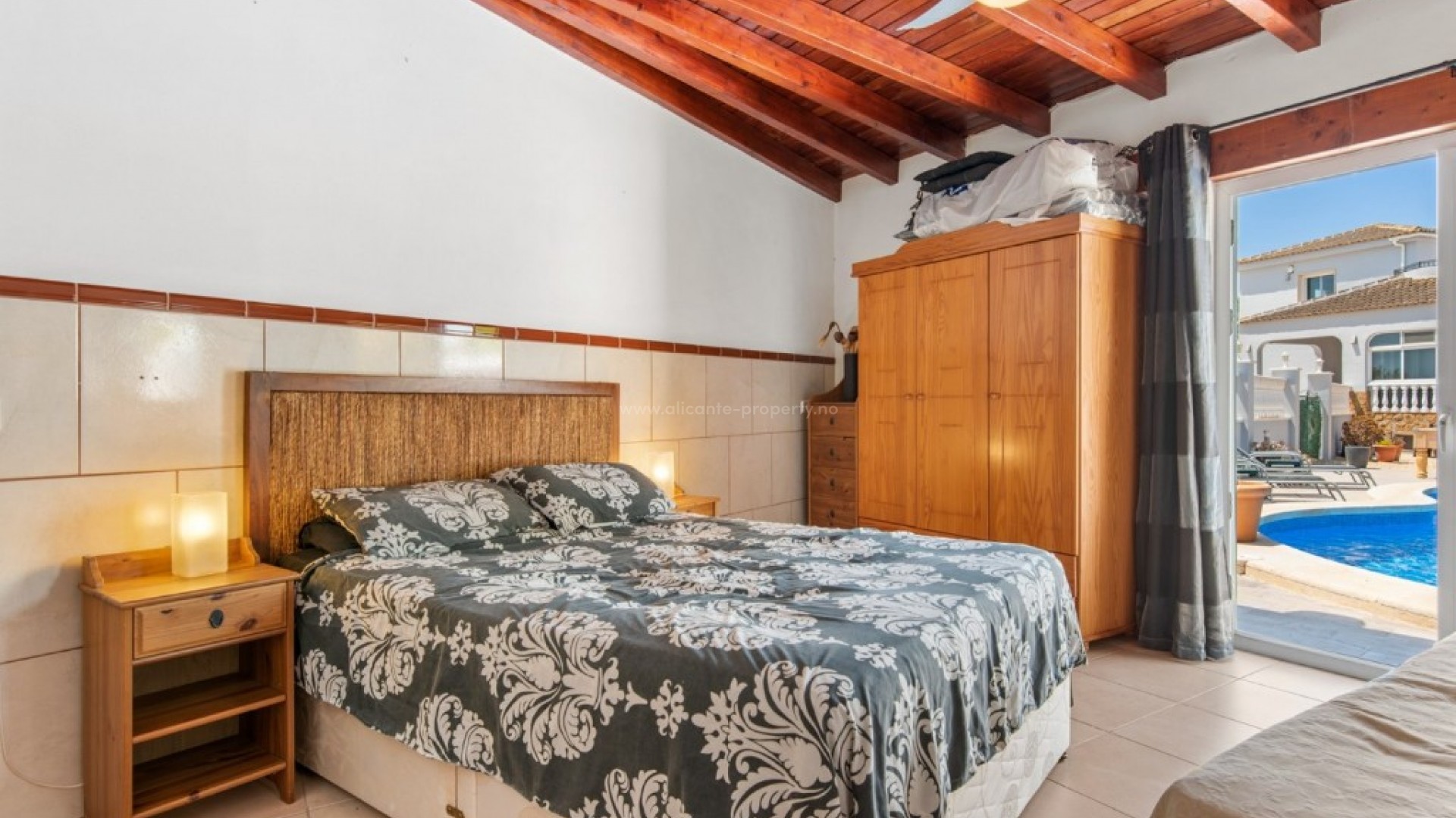 Finca rural en Catral