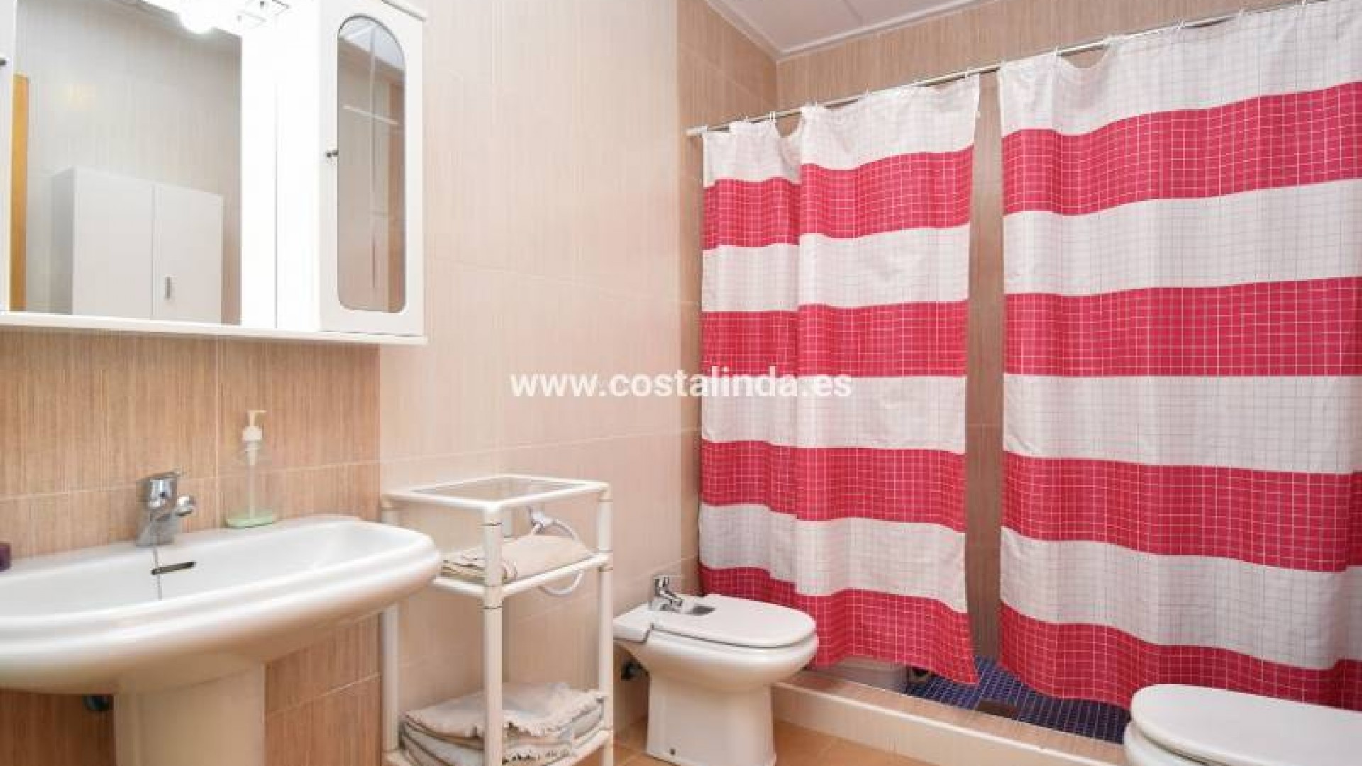 Ground Floor in Los Alcazares