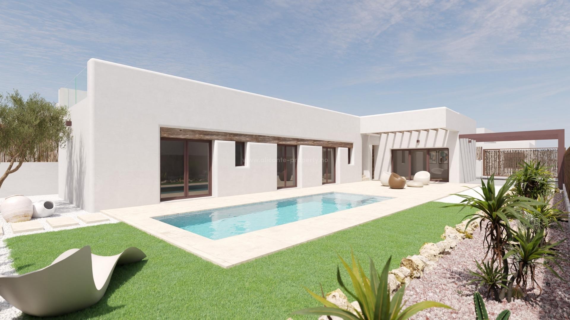 Helt nye luksus-villaer/hus i La Finca Golf, 3 soverom, 2 bad, privat basseng og stort uteområdet, innendørs parkeringsplass