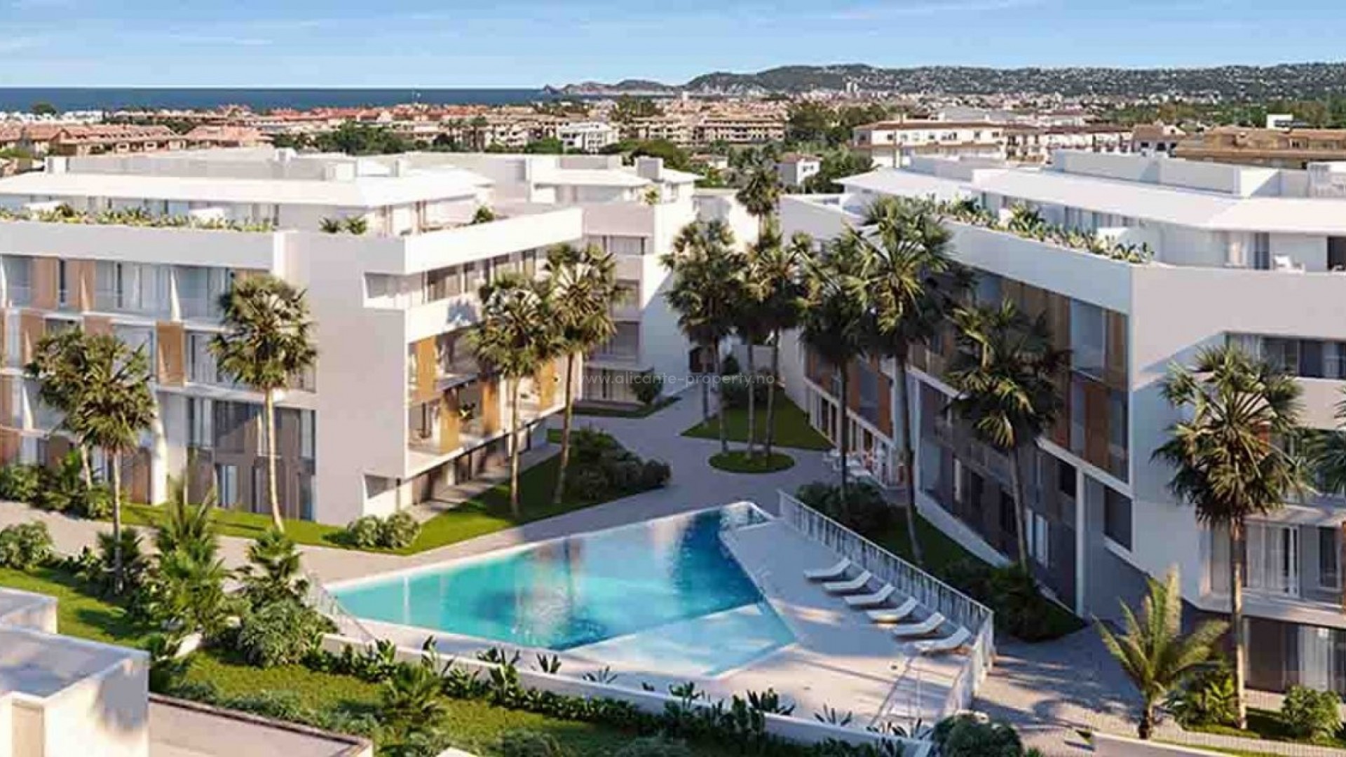Houses/apartments in Javea, 5 minutes from the beach, the port, the center, 2/3/4 bedrooms, different types with terrace and garden. Shared pool and social club