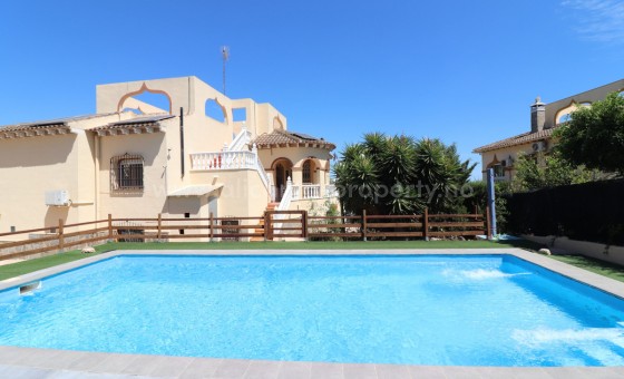 Hus / Villa - Brukt bolig - Algorfa - Algorfa Centro