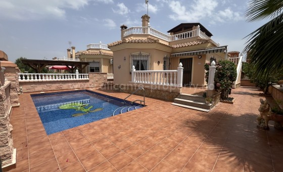 Hus / Villa - Brukt bolig - Almoradí -
                Almoradí